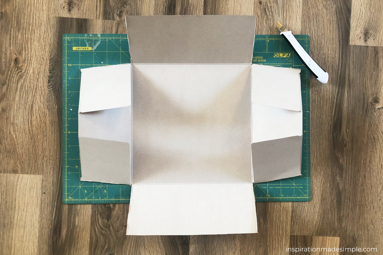 How To Make a DIY Explosion Gift Box